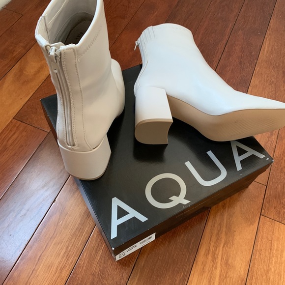 Aqua Juno Leather Square-Toe Booties - Picture 3 of 10